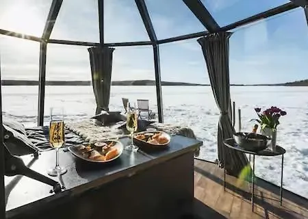 Skyfire Village Igloos Rovaniemi Exteriör bild